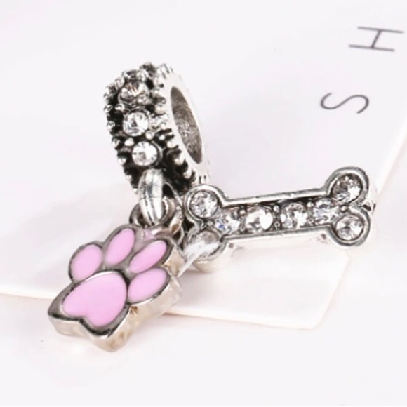🦴🐾Adorable Paw Print Rhinestone Bone/Silvertone Charm* Pandora STYLE* 1 Pc NWT - Picture 6 of 8